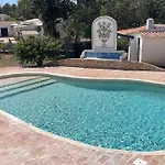 Вілла Alvor Private Pool With Large Garden & Peace *