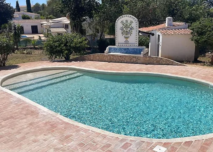 Villa Charming Swimming Pool *